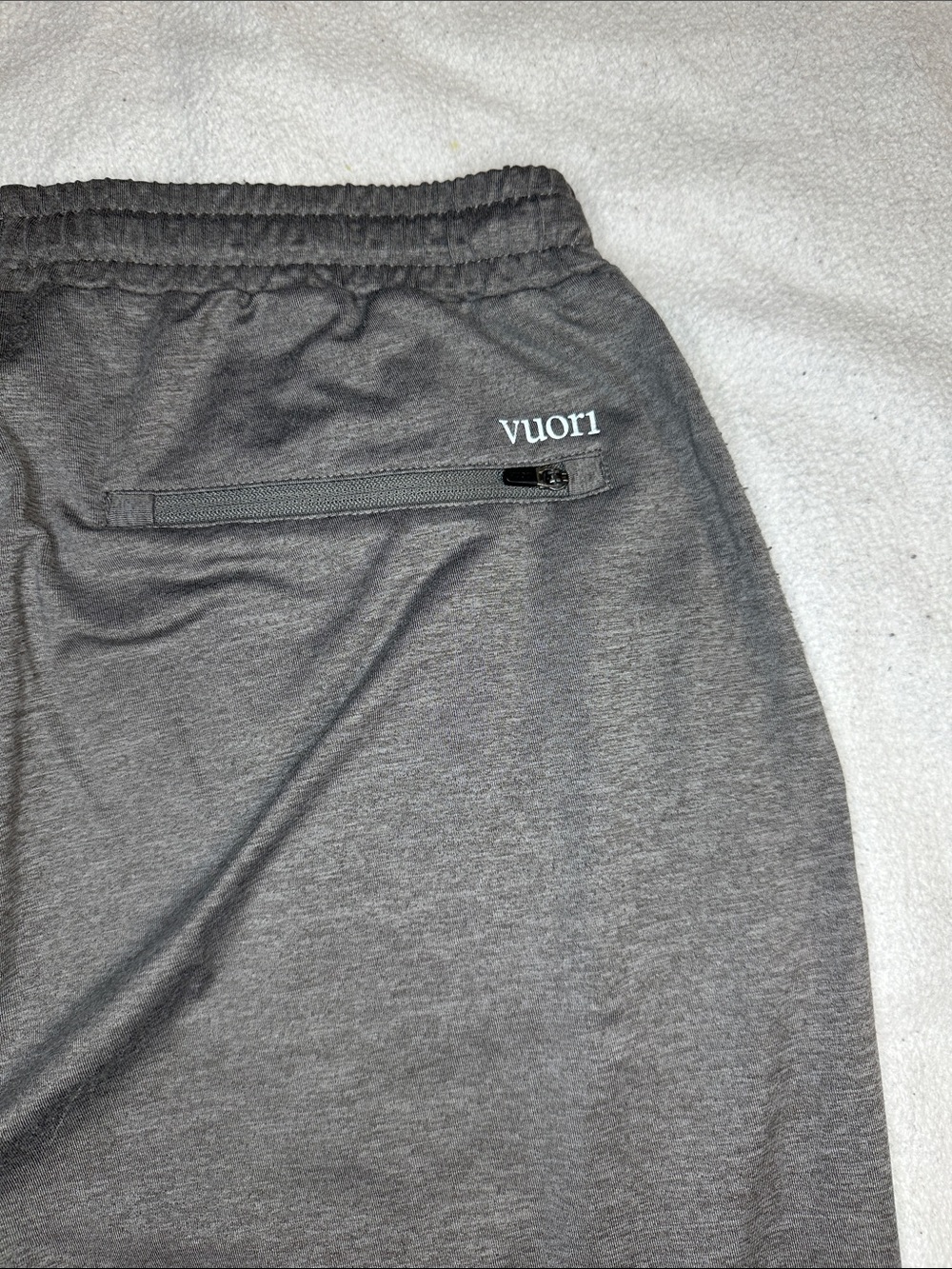 Vuori Men’s Joggers size M Gray - Picture 4 of 12